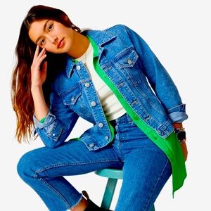Hudson Medium wash Jean jacket size L/XL